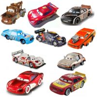 10 voitures Cars Lot Disney/Pixar