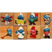 8 schtroumpfs lot de figurines Peyo Schleich.