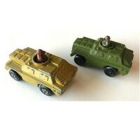 MatchBox N°28 Rolamalics Stoat (2 Tanks jaune et vert) 1973 Made in England