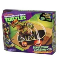 Tortues ninja skateboard motorise + figurine Michelangelo.